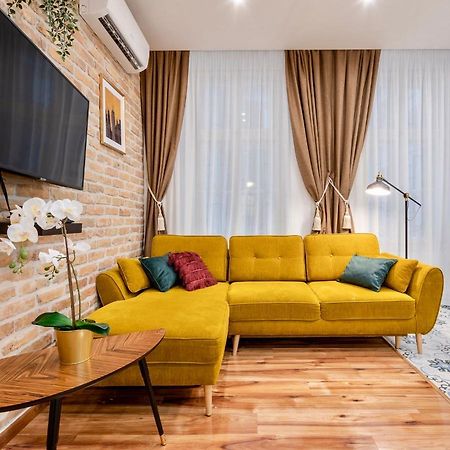 Architecture Fan'S Apartment Near Opera House Budapest Exterior foto
