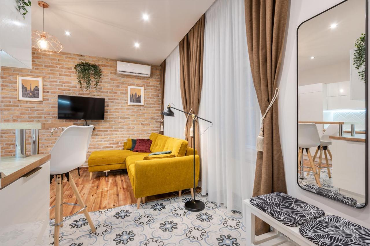 Architecture Fan'S Apartment Near Opera House Budapest Exterior foto