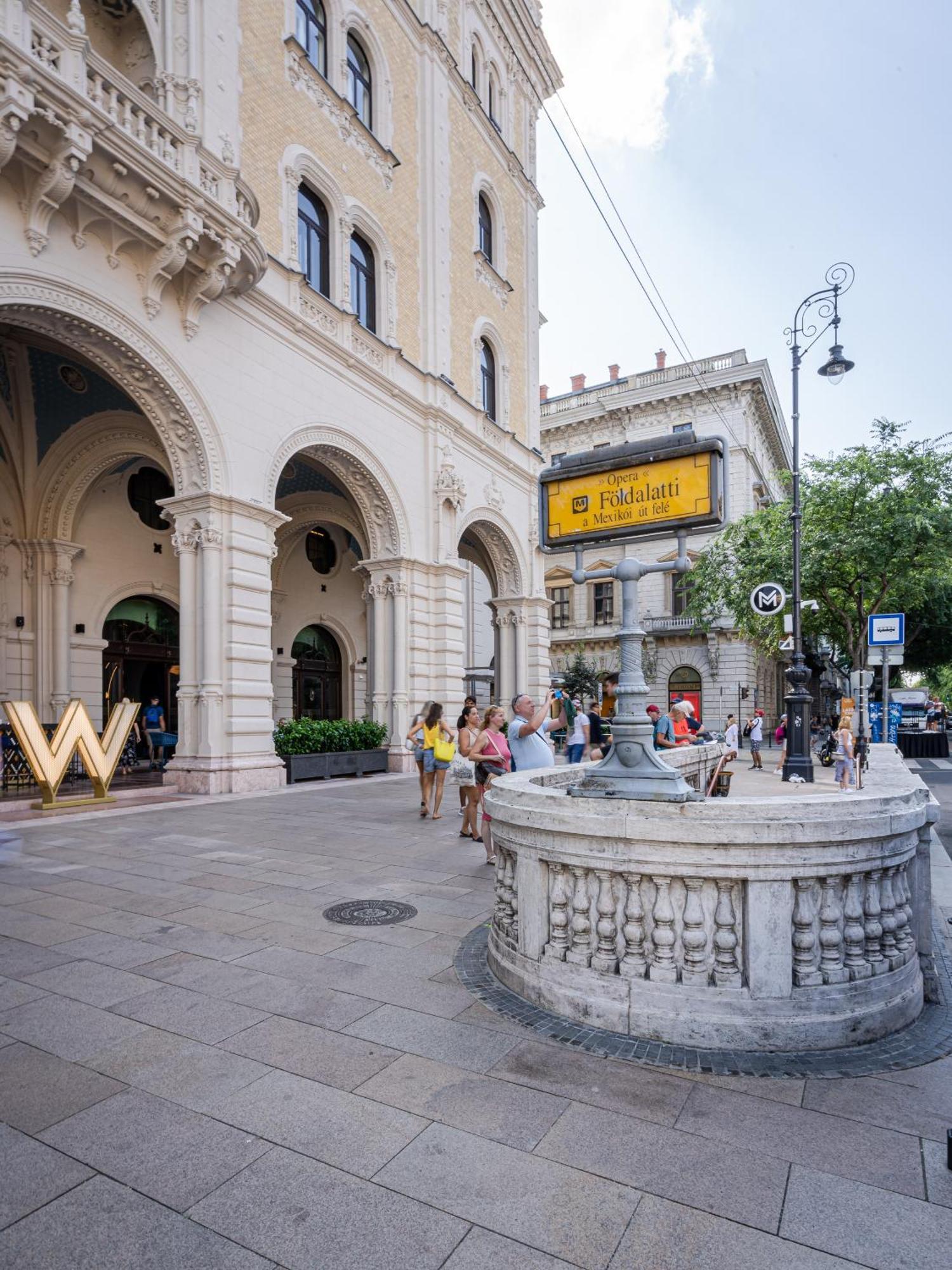 Architecture Fan'S Apartment Near Opera House Budapest Exterior foto